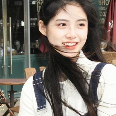 皇上，废后她又双叒掉马了